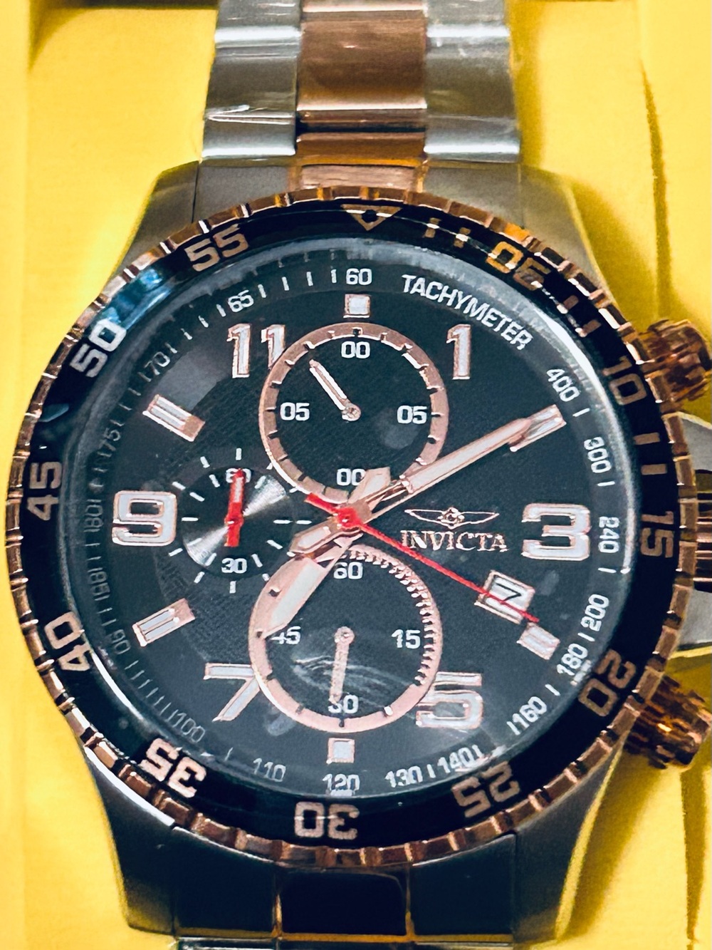 Invicta specialty collection